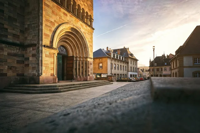 building, church, houses, facade, urban, road, street, architecture, city, historic center, historically, church, church, church, road, road, road, street, street, street, street, city, city, city, city, city. Historic opening date correction: a fictional case